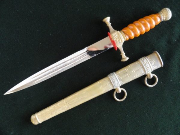 Rare ¾ Size 1st Model Navy Dagger (#28668)